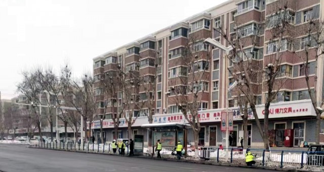 半岛BOB师市局环卫服务中心多举措保障学校周边环境卫生(图2)